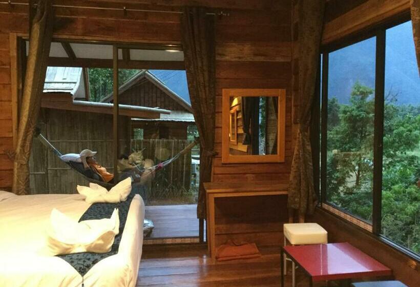 بانگلوی استاندارد, Phoxay Ngam Resort