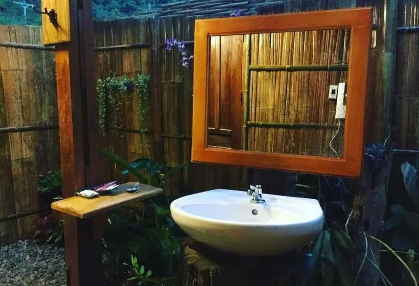 スーペリアーバンガロー, Phoxay Ngam Resort