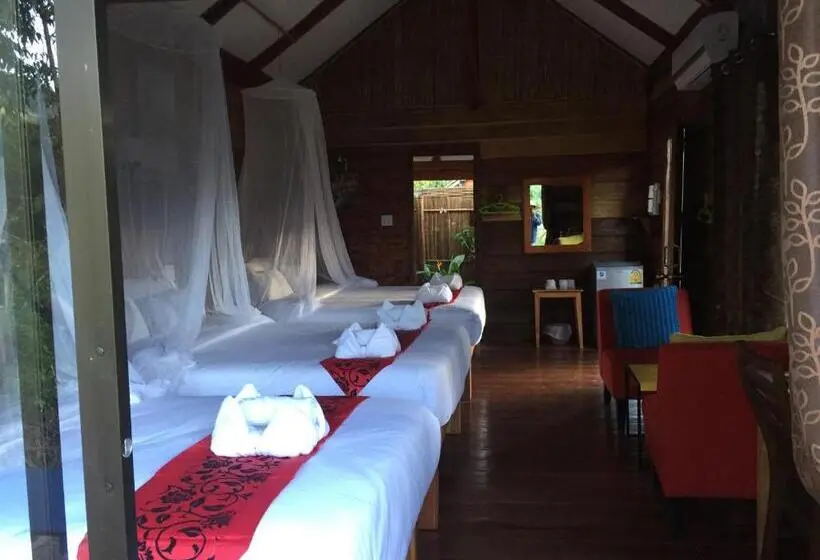 スーペリアーバンガロー, Phoxay Ngam Resort