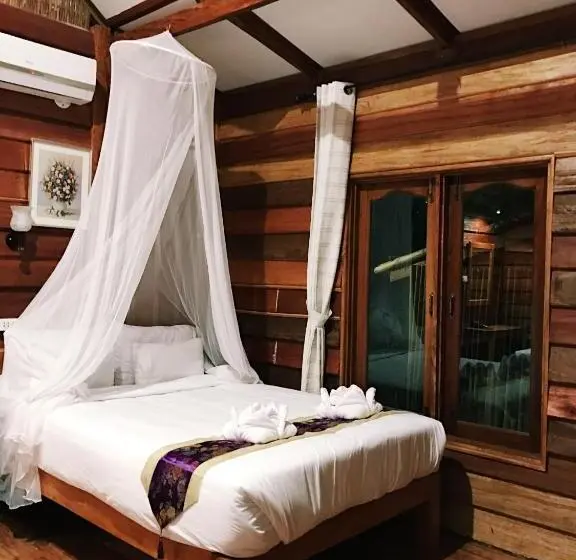デラックスバンガロー, Phoxay Ngam Resort