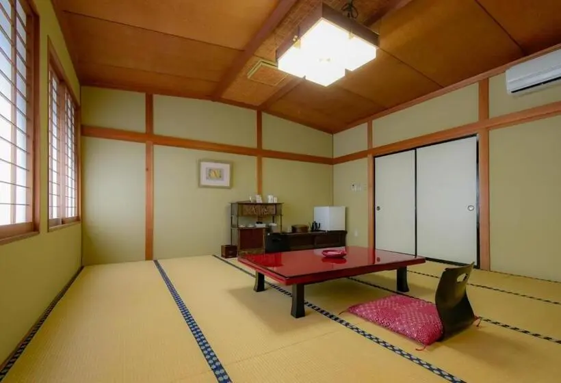 Standard-huone, Irorinoyado Ashina