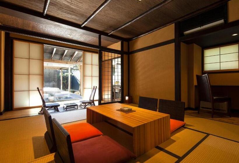 غرفة ديلوكس, Matsuzakaya Honten