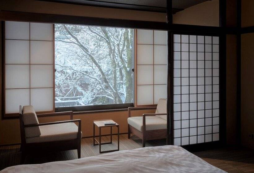 غرفة ديلوكس, Matsuzakaya Honten