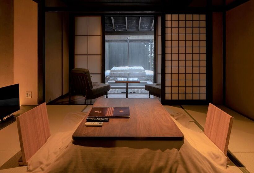 디럭스 룸, Matsuzakaya Honten