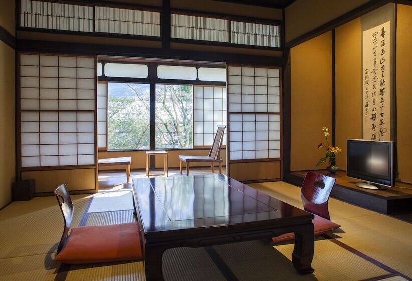 غرفة قياسية, Matsuzakaya Honten