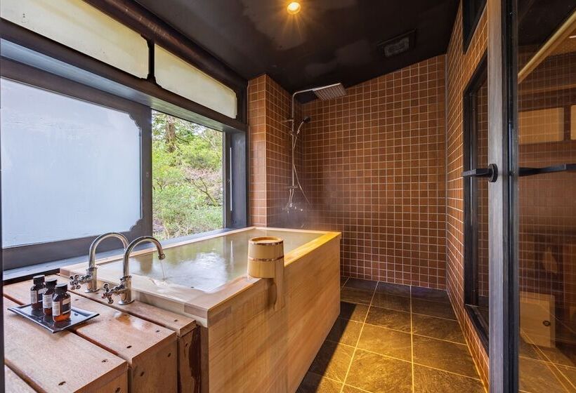 غرفة قياسية, Matsuzakaya Honten