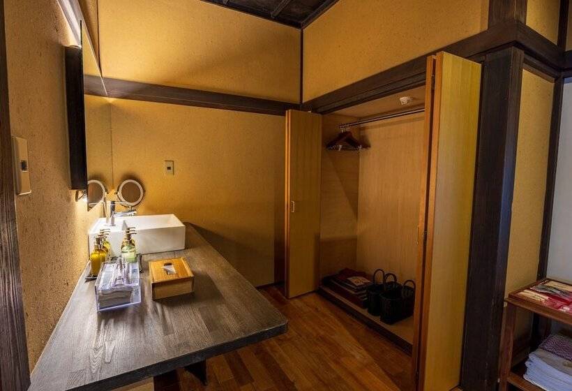 غرفة قياسية, Matsuzakaya Honten