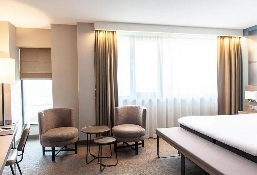اتاق لوکس, Van Der Valk Hotel Groningen Hoogkerk