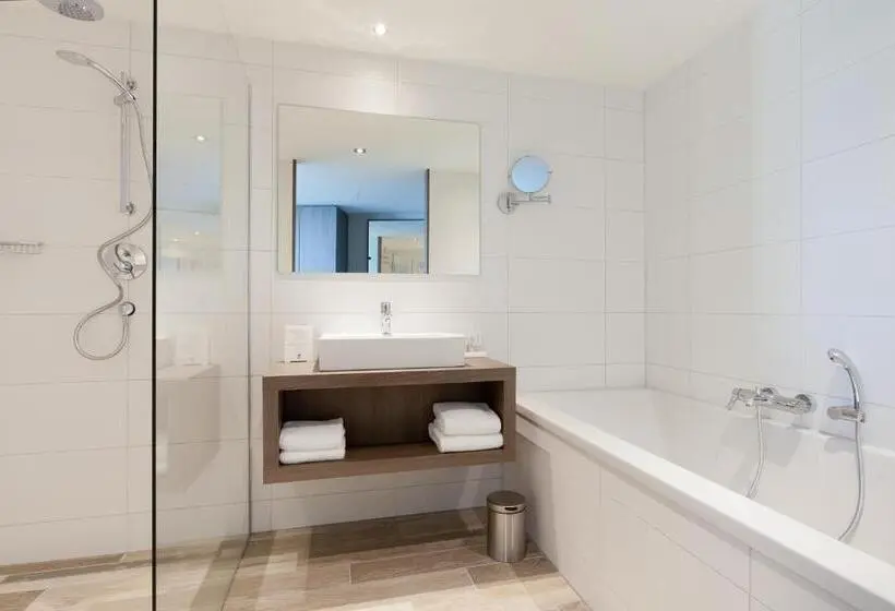اتاق خانوادگی, Van Der Valk Hotel Groningen Hoogkerk