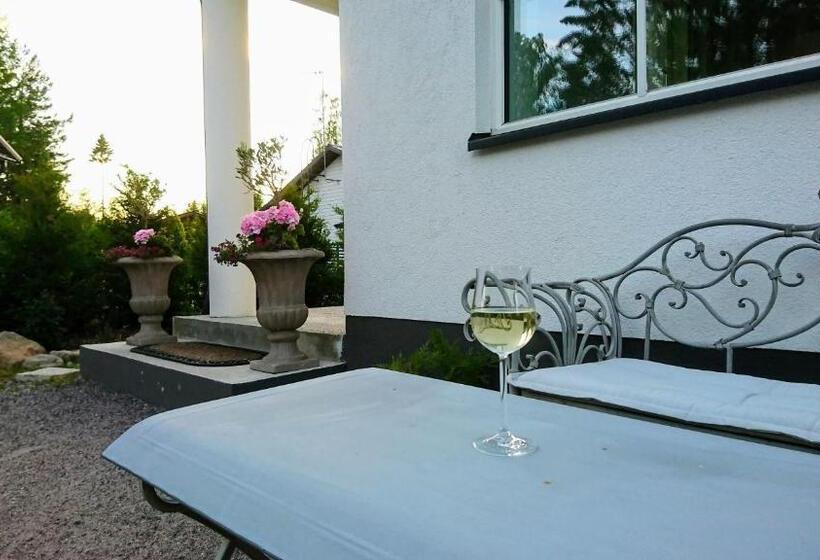 ビラホテル１ベッドルーム, Villa Jokivarsi Bed & Breakfast