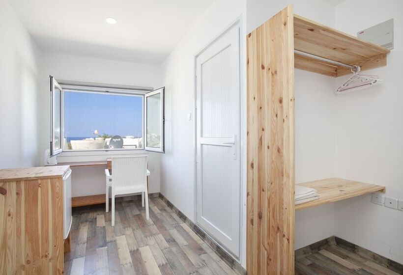 חדר סטנדרט, Sun Rays