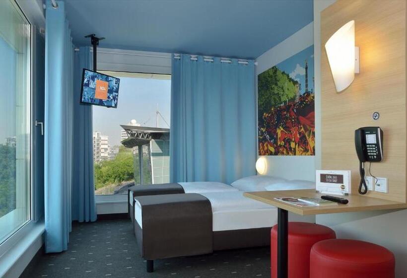 Номер Стандарт, B&B Hotel Berlin Tiergarten