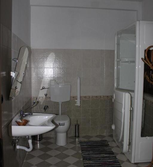 Номер Стандарт Адаптированный для Инвалидов, B&b Il Laghetto
