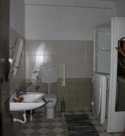 身障者適用スタンダードルーム, B&b Il Laghetto