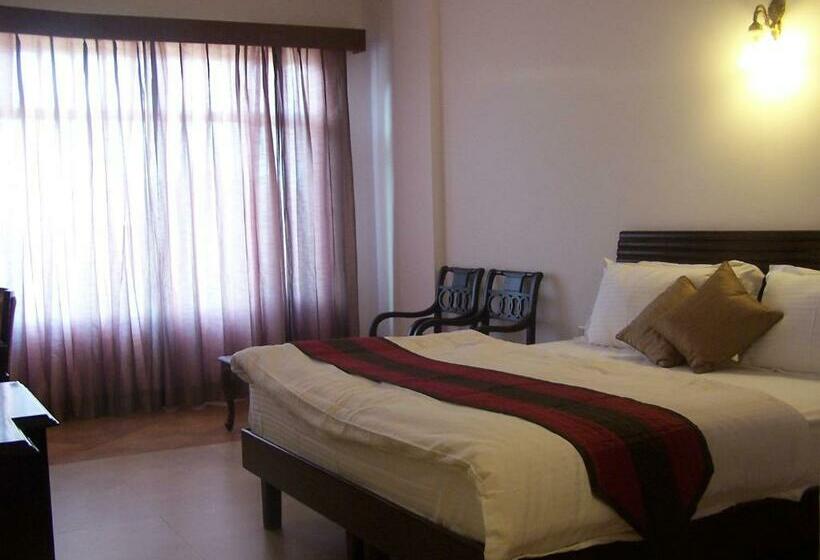 اتاق لوکس, Forest Ville Hotel & Resort