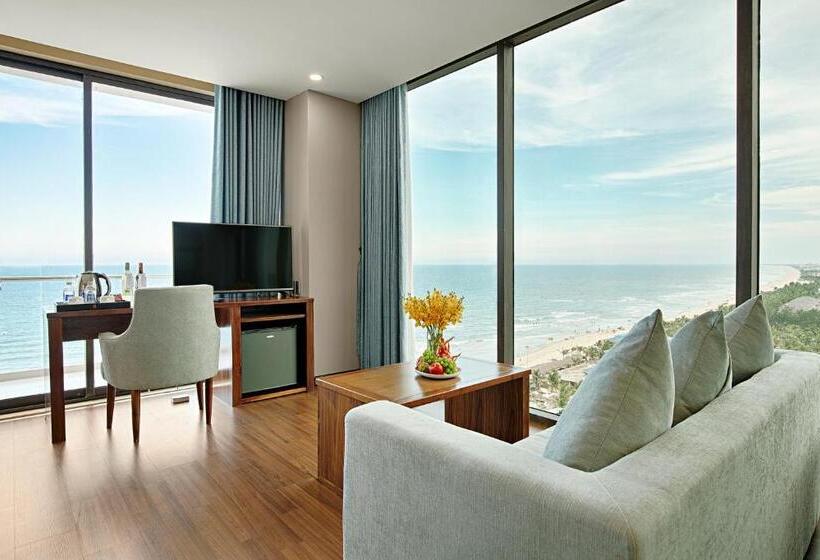 Standard Room King Size Bed