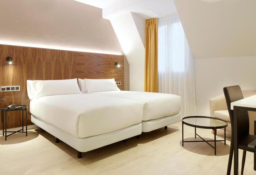 غرفة ديلوكس, Arrizul Congress