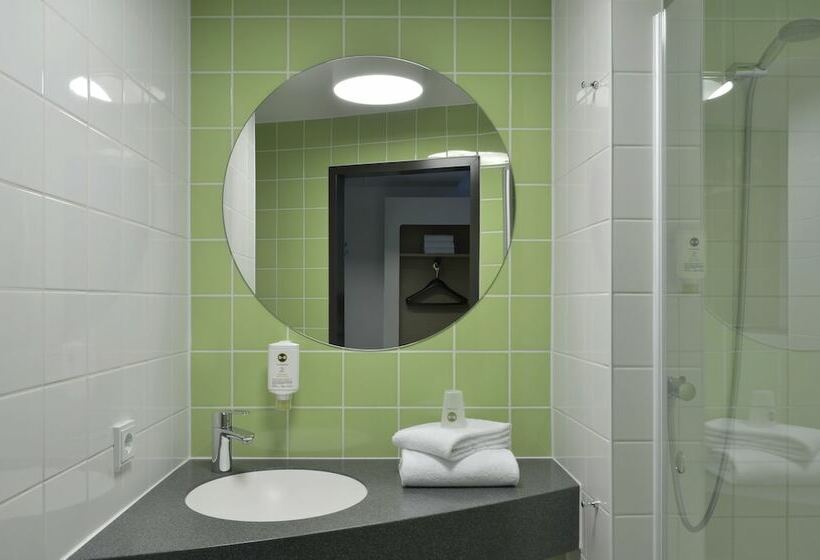 Номер Стандарт, B&B Hotel Berlin Tiergarten