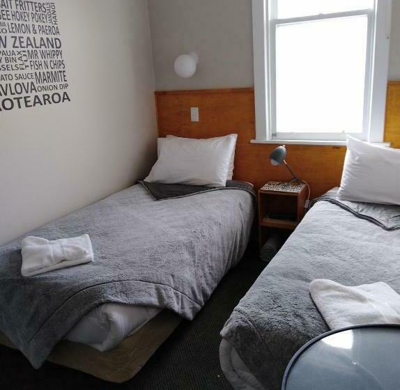 اتاق استاندارد با سرویس بهداشتی مشترک, Hokitika Pioneer