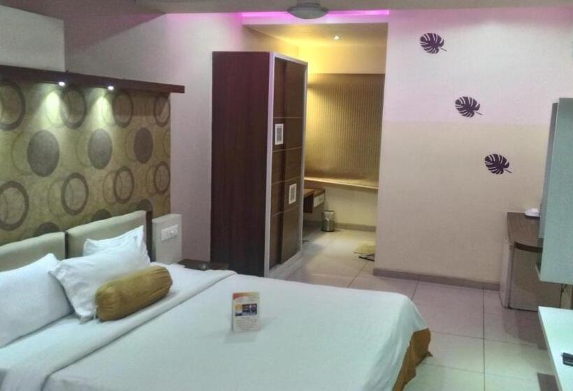 Quarto Estandar, Kalinga Lake View
