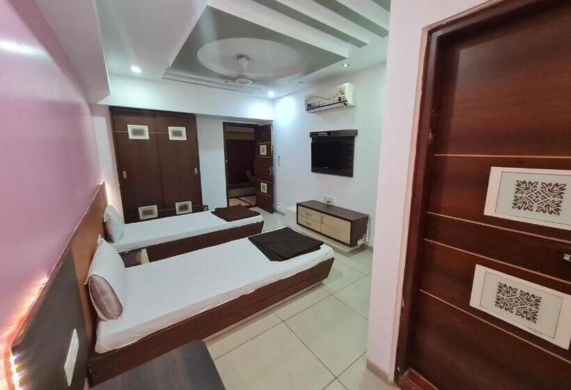 Quarto Estandar, Kalinga Lake View