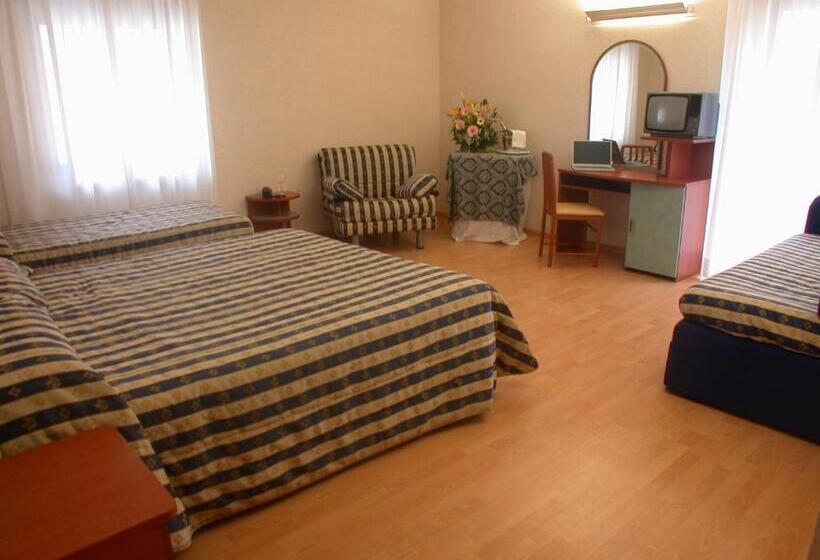 חדר קומפורט, La Pergola