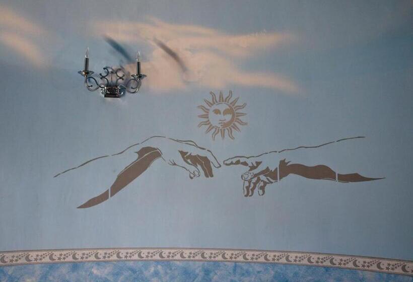 חדר סופריור עם ג'קוזי, Habitaciones Y Estudios  Hotel Posada De Cantabria   Terraza Panorámica  Gintonic Bar