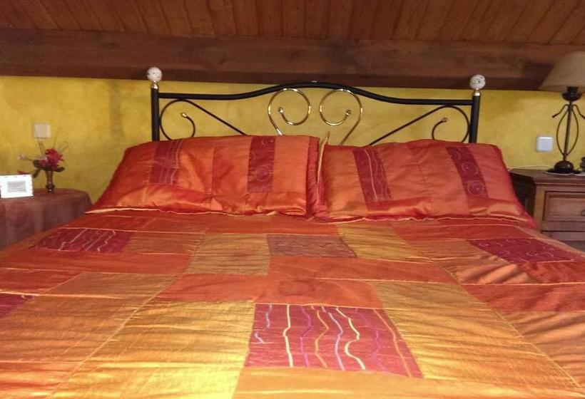Пентхаус, Habitaciones Y Estudios  Hotel Posada De Cantabria   Terraza Panorámica  Gintonic Bar