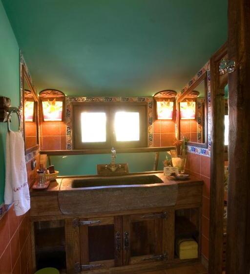 수피리어 룸, Prada A Tope   Palacio De Canedo