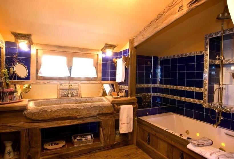 주니어 스위트, Prada A Tope   Palacio De Canedo