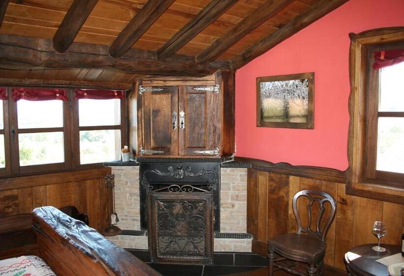 주니어 스위트, Prada A Tope   Palacio De Canedo