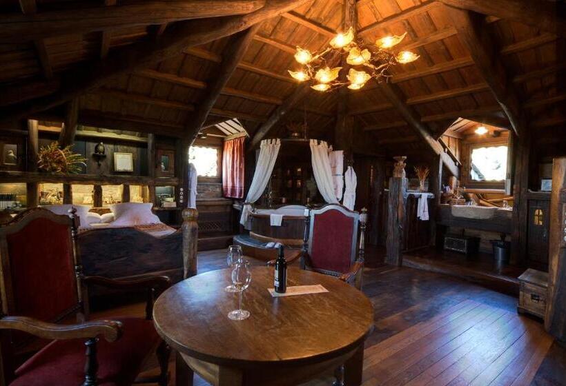 스위트, Prada A Tope   Palacio De Canedo