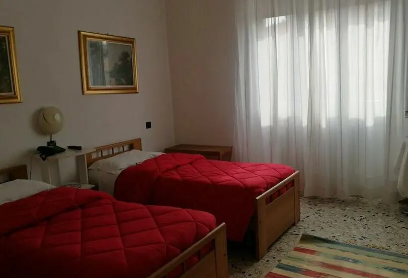 スタンダードトリプルルーム, Ristorante Albergo Roma