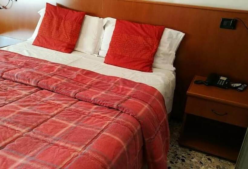 Номер Стандарт, Ristorante Albergo Roma