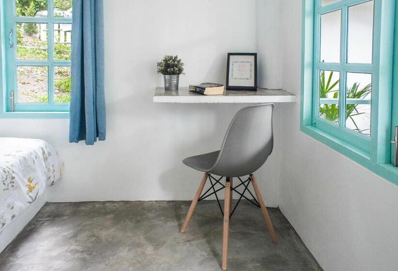 Superior Bungalow, Indie Beach Bungalows