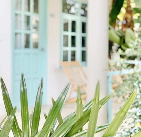 Standard Bungalow Garden View, Indie Beach Bungalows