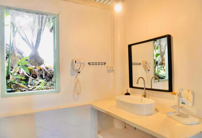 Family Suite, Indie Beach Bungalows