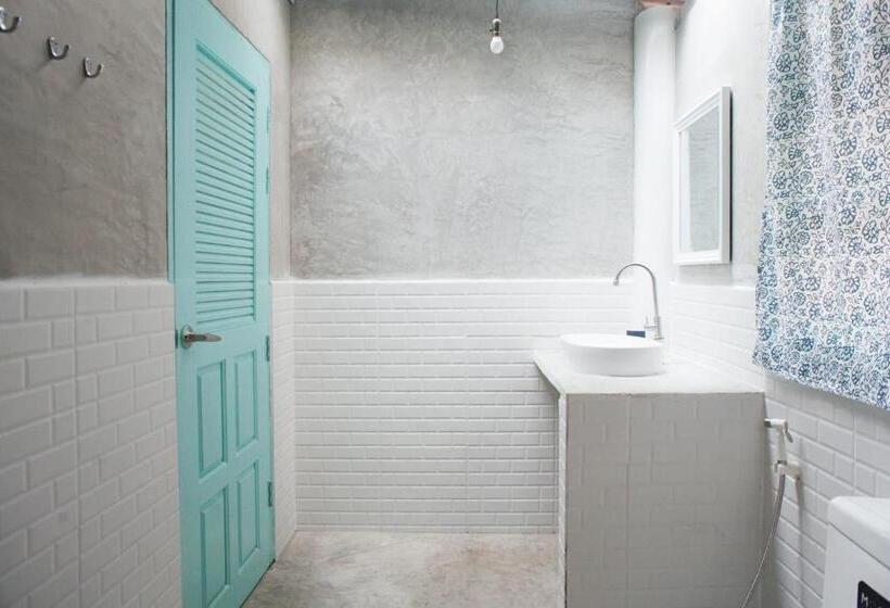 Deluxe Bungalow, Indie Beach Bungalows