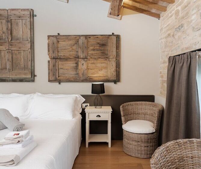 סוויטה, Villa Anitori Prestige Relais & Spa