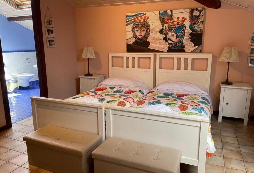 اتاق لوکس, B&b Etna Country
