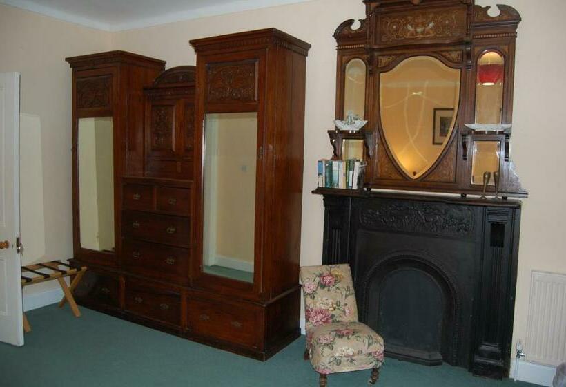 Номер Стандарт Вид на Сад, Ardtarmon House