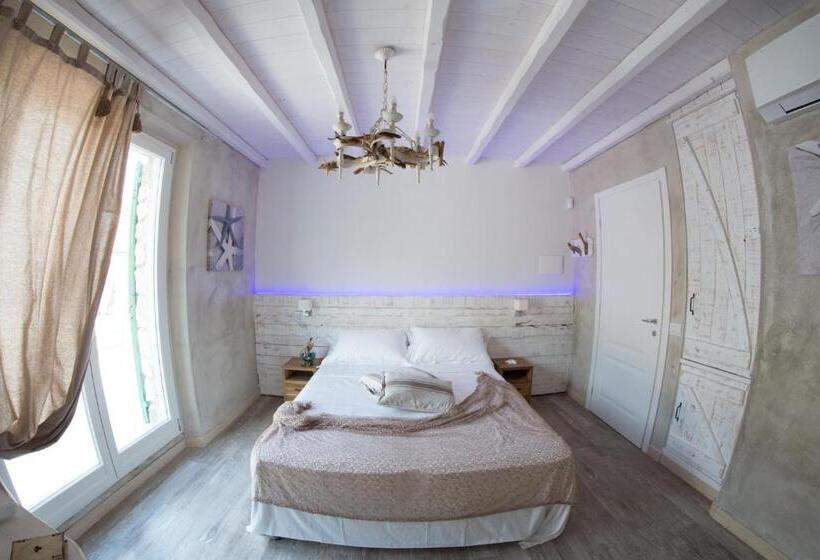 غرفة قياسية, La Rocca Maison De Charme