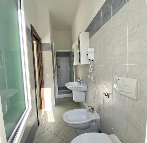 اتاق استاندارد, Tigrillo Bed&breakfast