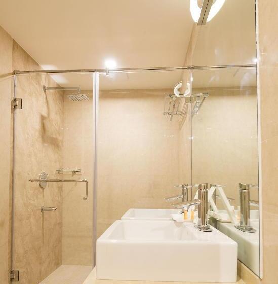 חדר משפחתי דלוקס, Chenthur Park