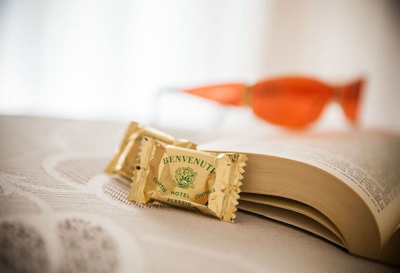 חדר סטנדרט, Curtis Centrale