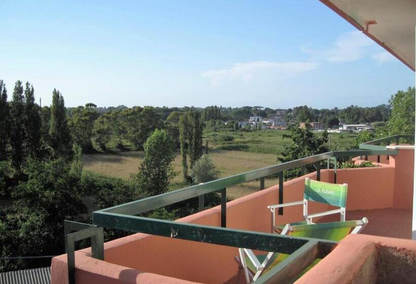 带阳台的三人标准间, Le Pleiadi