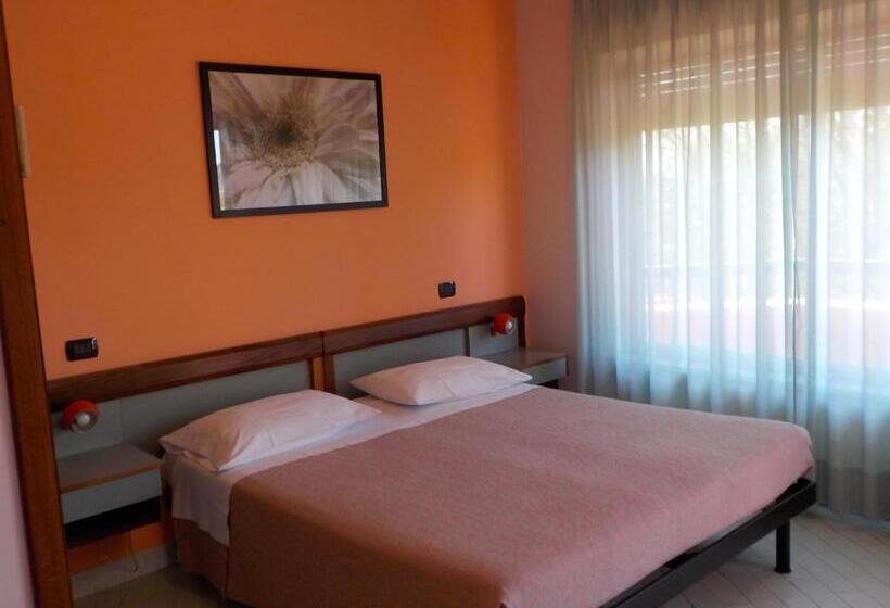 带阳台的三人标准间, Le Pleiadi