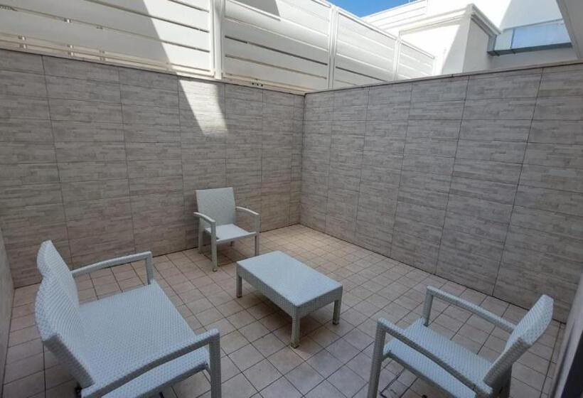 수피리어 패밀리 룸, Paladini