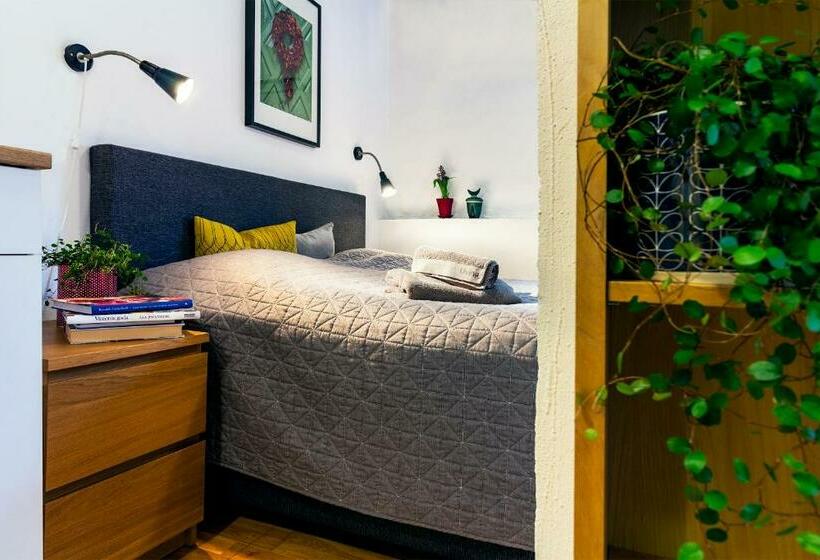 חדר דלוקס לארבעה, Innergårdens Bed And Breakfast