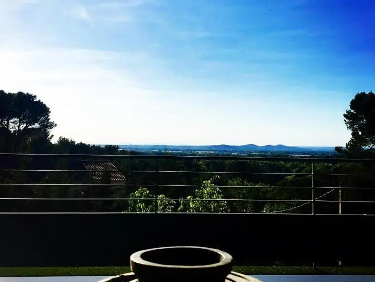 スタンダードルーム, Arty Provence, Piscine Chauffée
